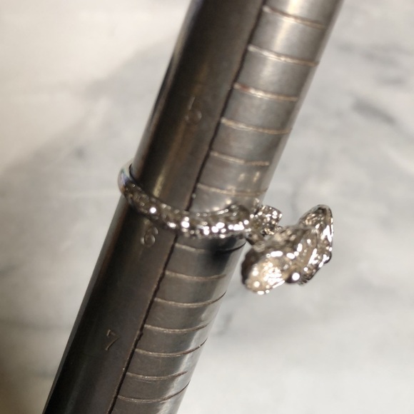 Sterling silver flower art ring size 5.75 - Picture 5 of 7